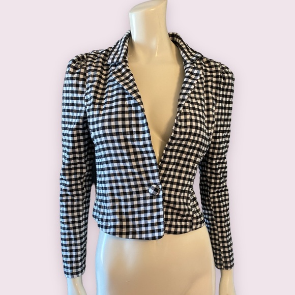 Haute Monde Jackets & Blazers - Haute Monde Black plaid blazer crop one button size small
